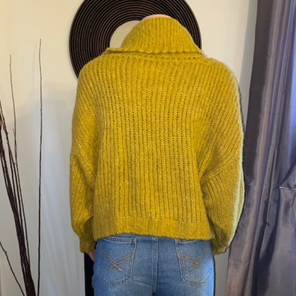 Anthropologie Pilcro Sweater Size S - Picture 2 of 2